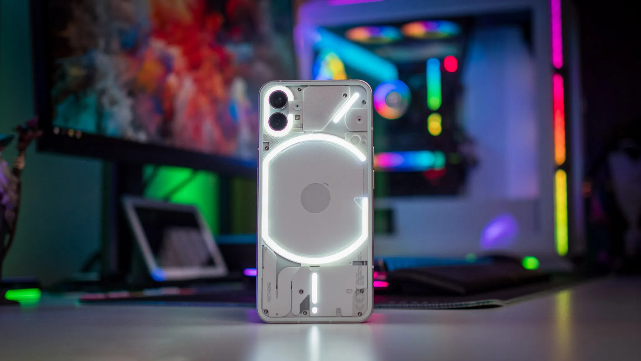 Год с Nothing Phone (1). Все плюсы и минусы самого хайпового смартфона на рынке