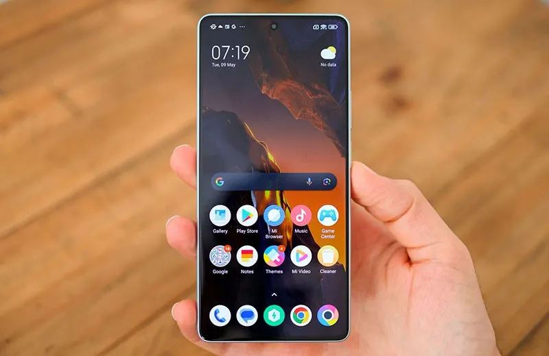 Эти 3 смартфона Xiaomi точно не стоит брать в 2024 году. Мы нашли более выгодные модели