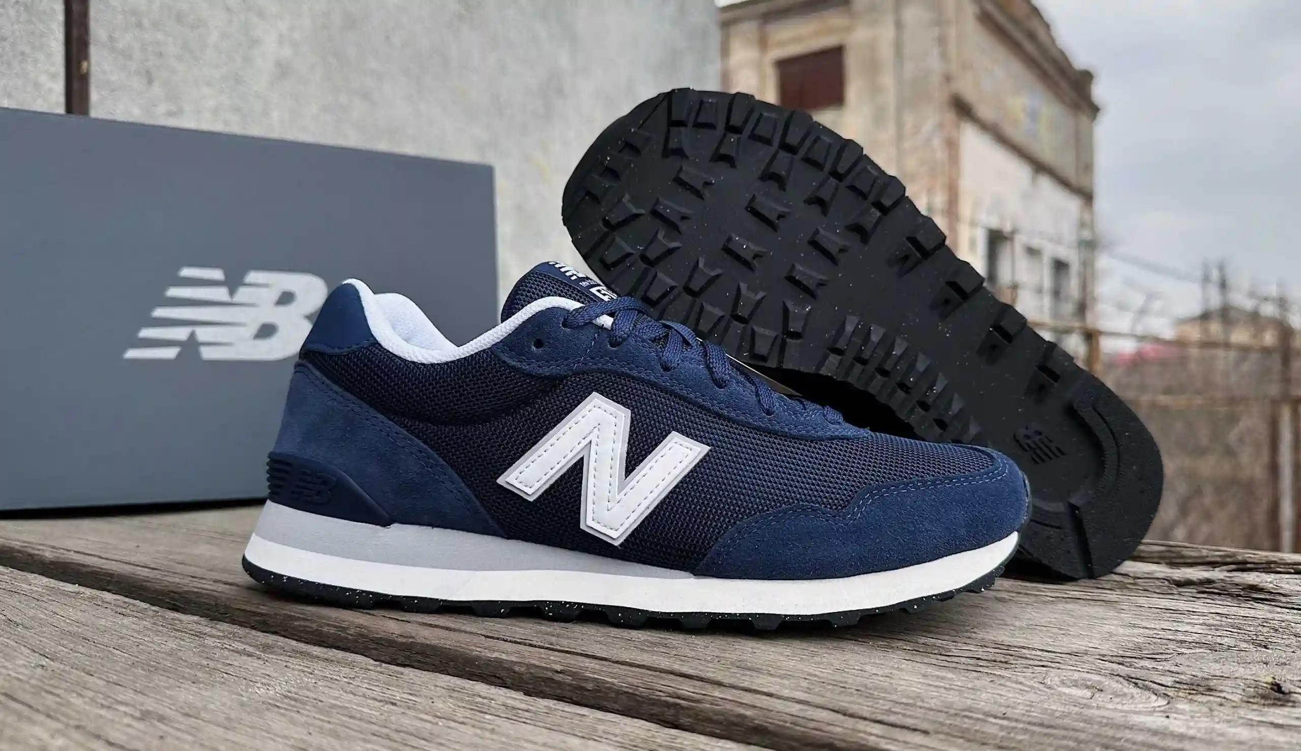 Культовые кроссовки от New Balance подешевели на Joom. Цены необычайно низкие