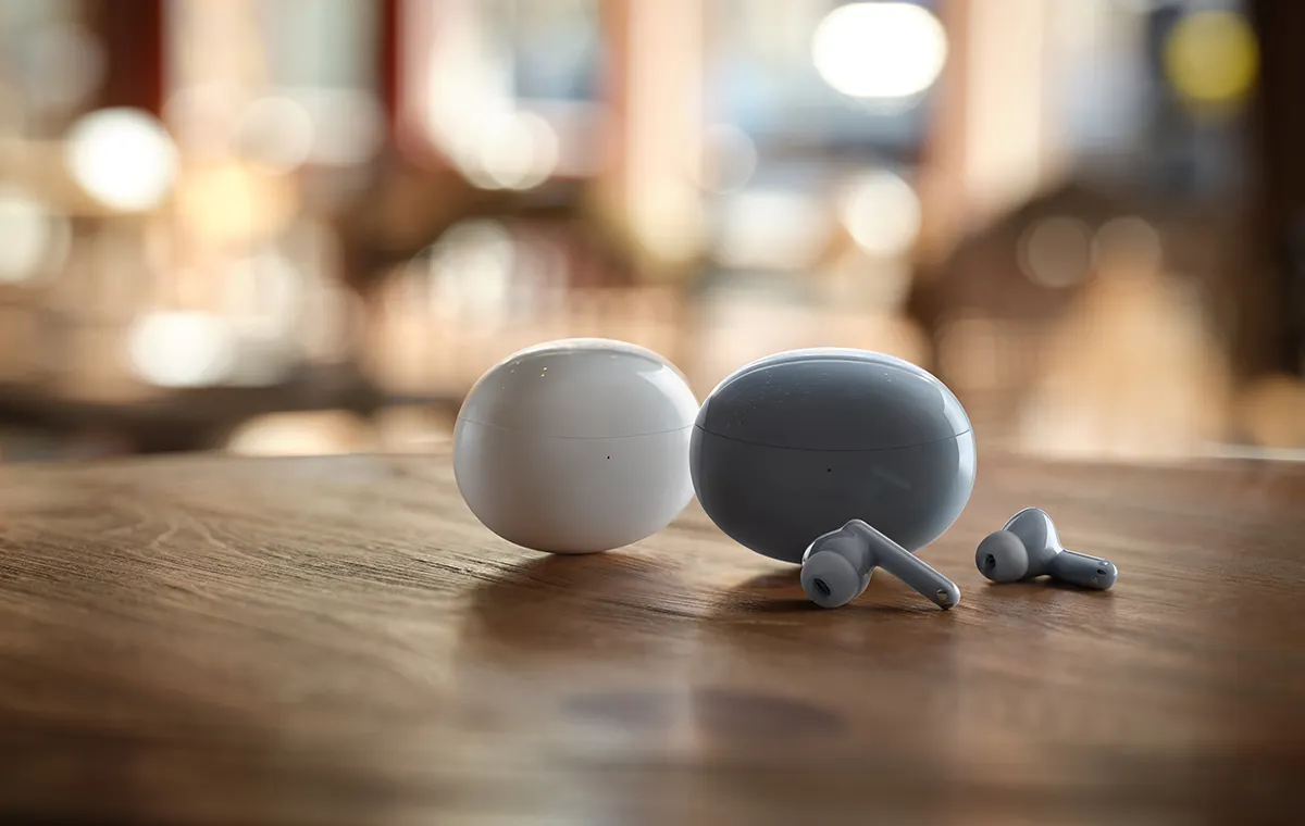 Найден идеальный клон AirPods Pro. Он умеет все то же самое, но стоит втрое дешевле