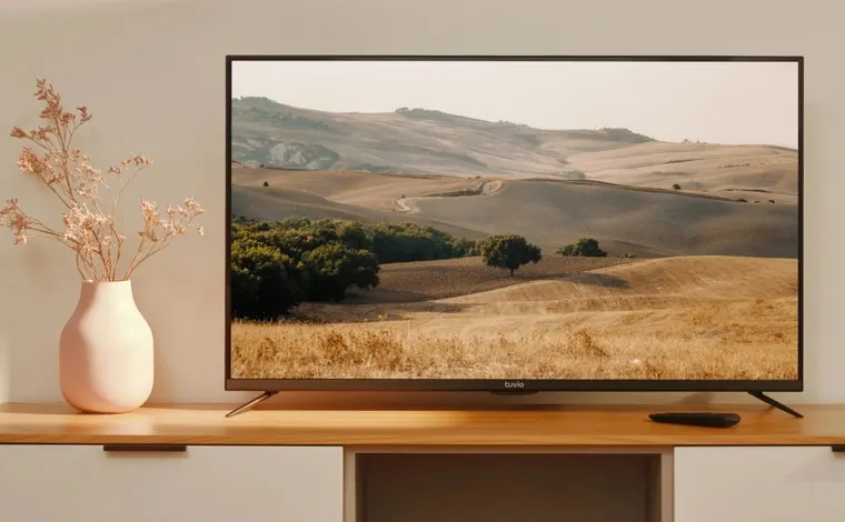Гигантский телевизор со Smart TV мощно упал в цене на Маркете. Целых 65 дюймов сливают с двойной скидкой
