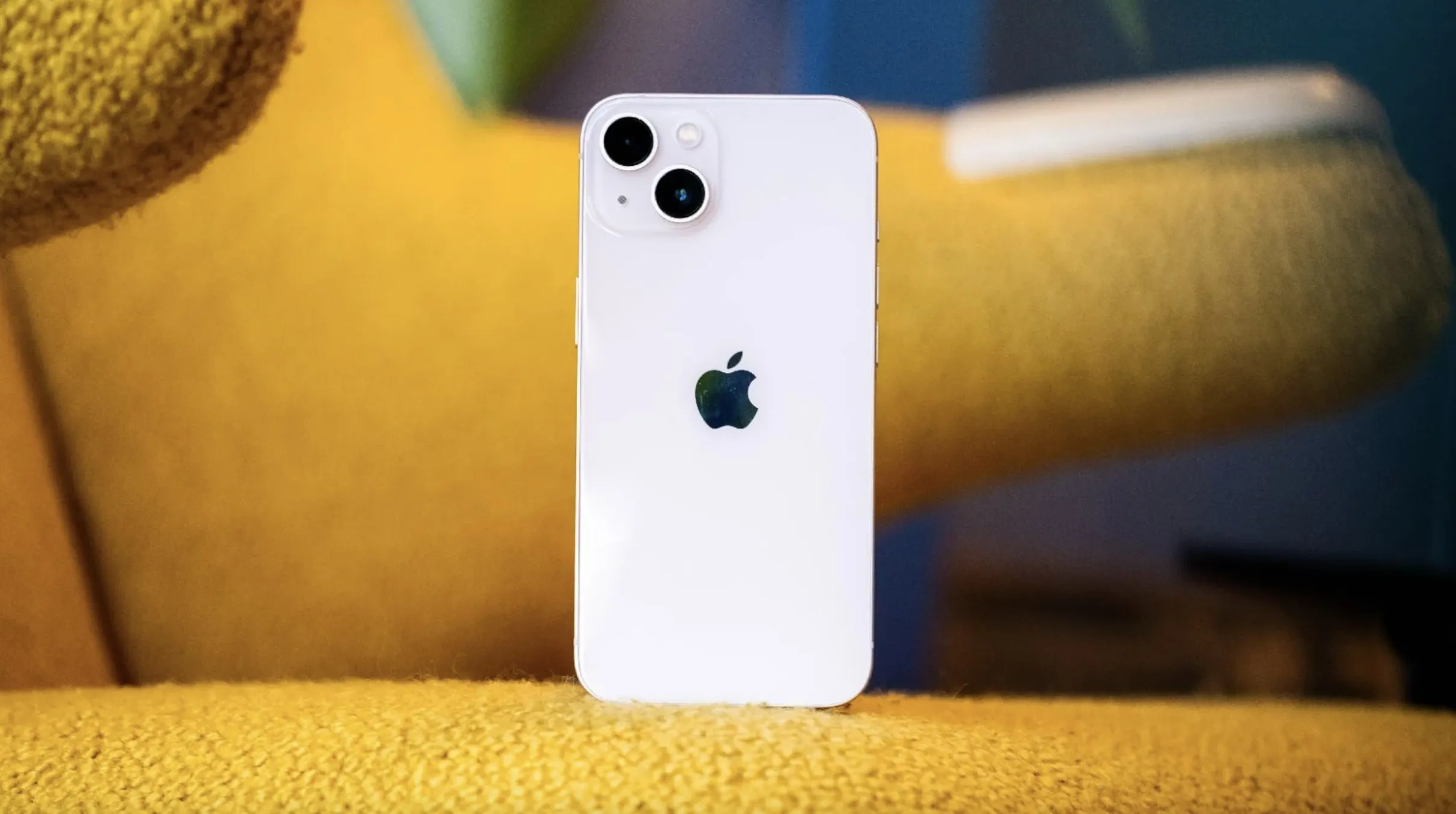 iPhone 13 mini упал в цене ниже психологической отметки. Это лучший компакт на рынке