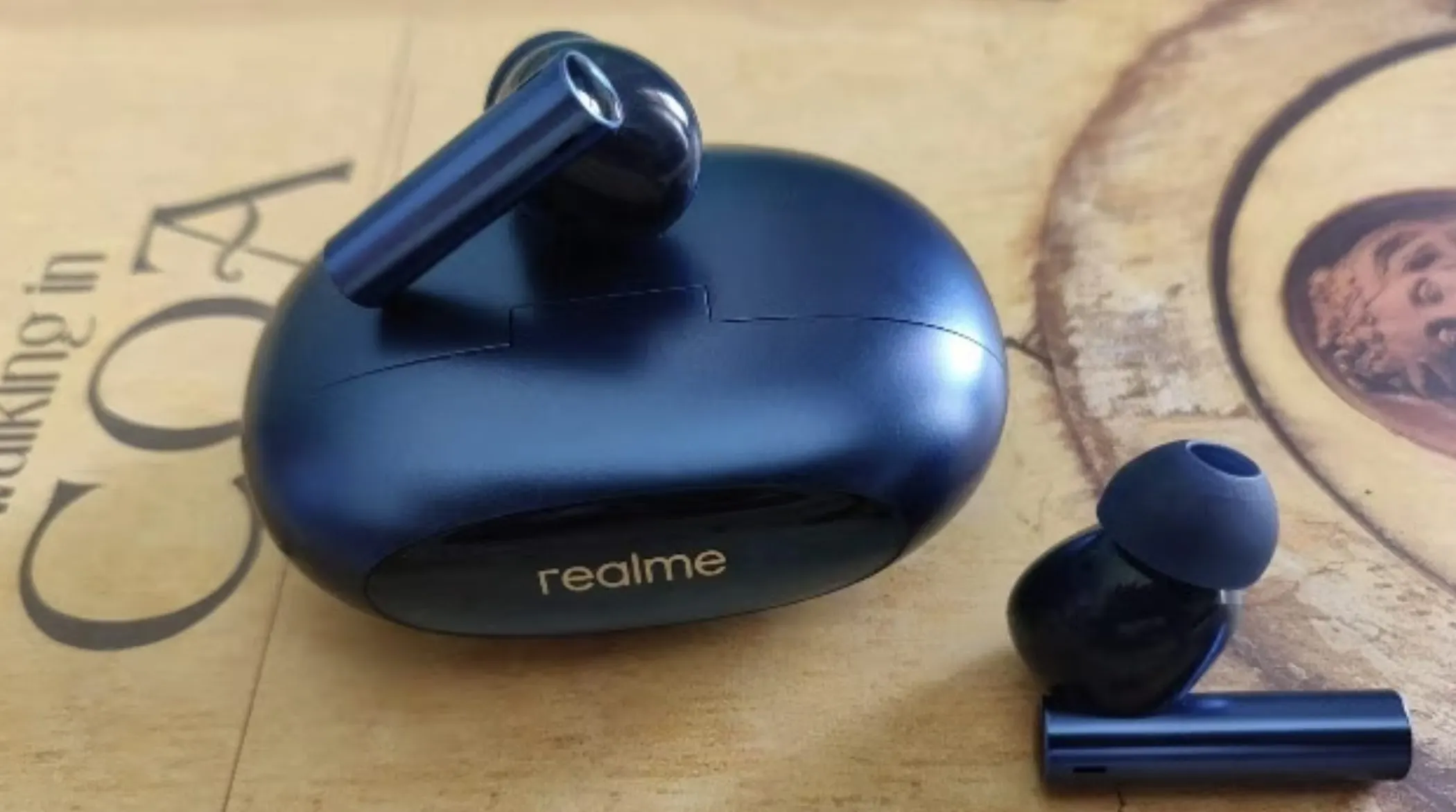 Эти Realme разрывают AirPods. У наушников за копейки прекрасный звук
