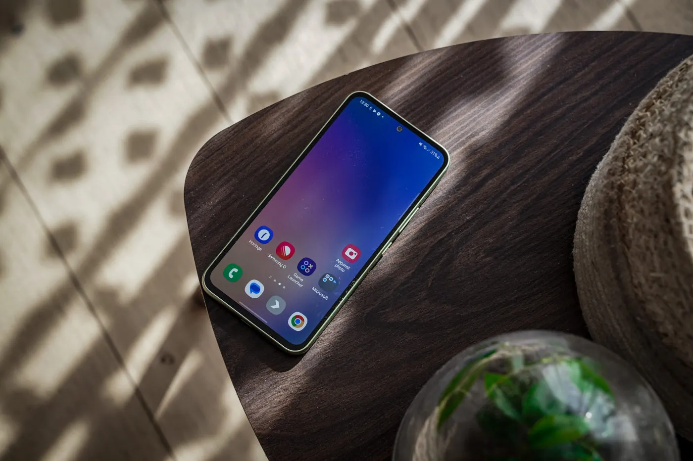 Самое время брать Samsung Galaxy A54. Девайс сливают с жирной скидкой на Али