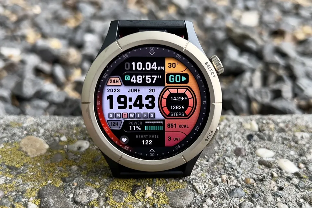 Свежайшие флагманские часы Amazfit сливают со скидкой на Али. У них титановый корпус и программа персональных тренировок