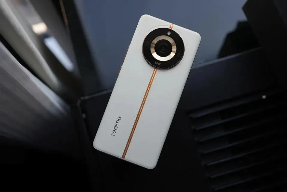 Где лучше взять Realme 11 Pro+? Мы знаем точный ответ