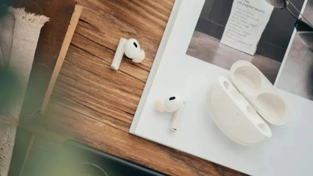Эти наушники Realme — настоящие убийцы AirPods Pro. Их сейчас сливают с жирной скидкой