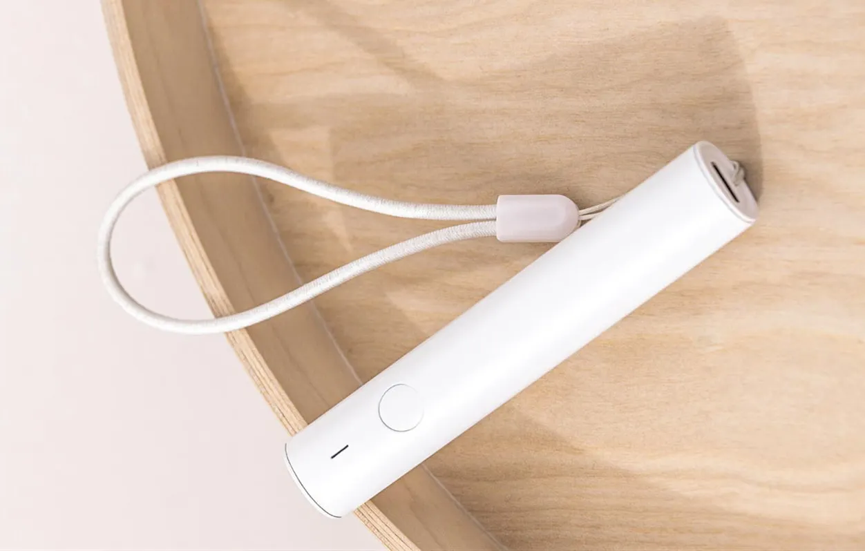 Эта штука от Xiaomi облегчит боль от комариных укусов. Польза доказана научно