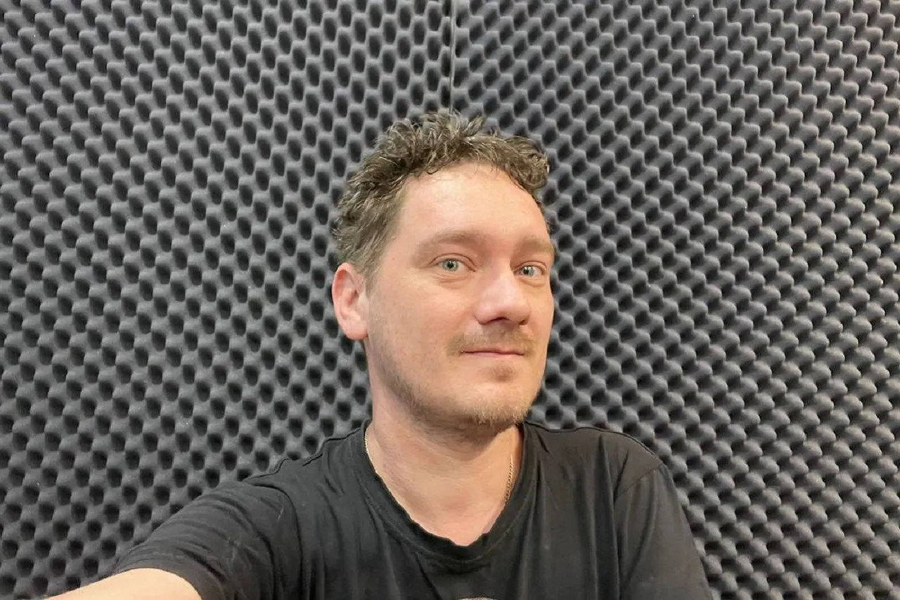 Ветеран YouTube Андрей Нифедов стал водителем такси. Блогера с 1 млн подписчиков обвиняли в посадке Хованского