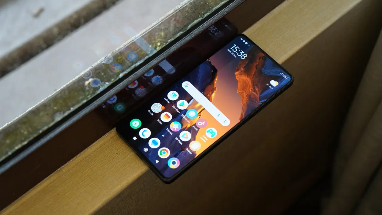 Где лучше брать Xiaomi Poco F5? Мы изучили все маркетплейсы и нашли ответ