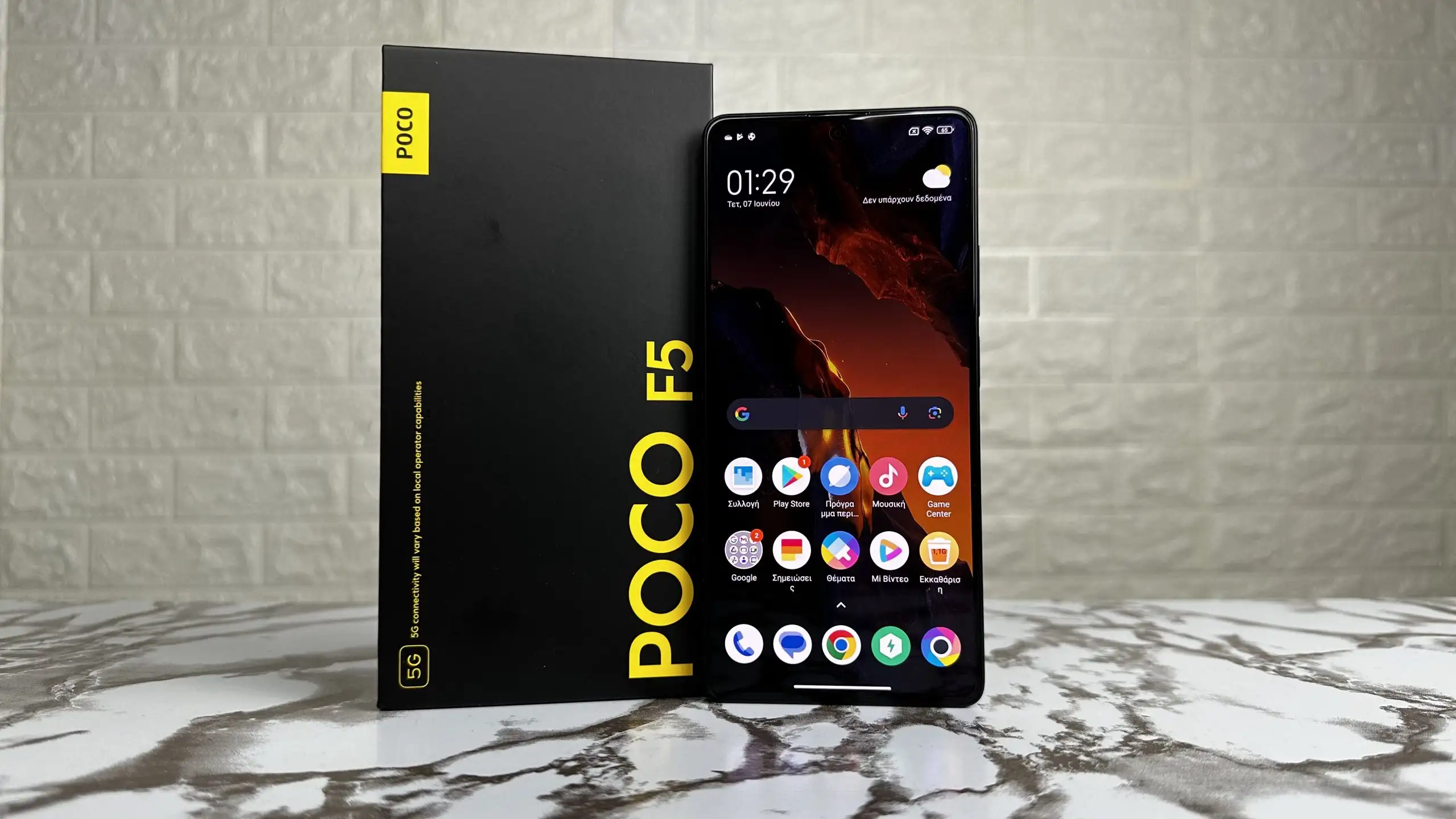 Народный флагман Xiaomi Poco отдают со скидкой. У него практически нет недостатков