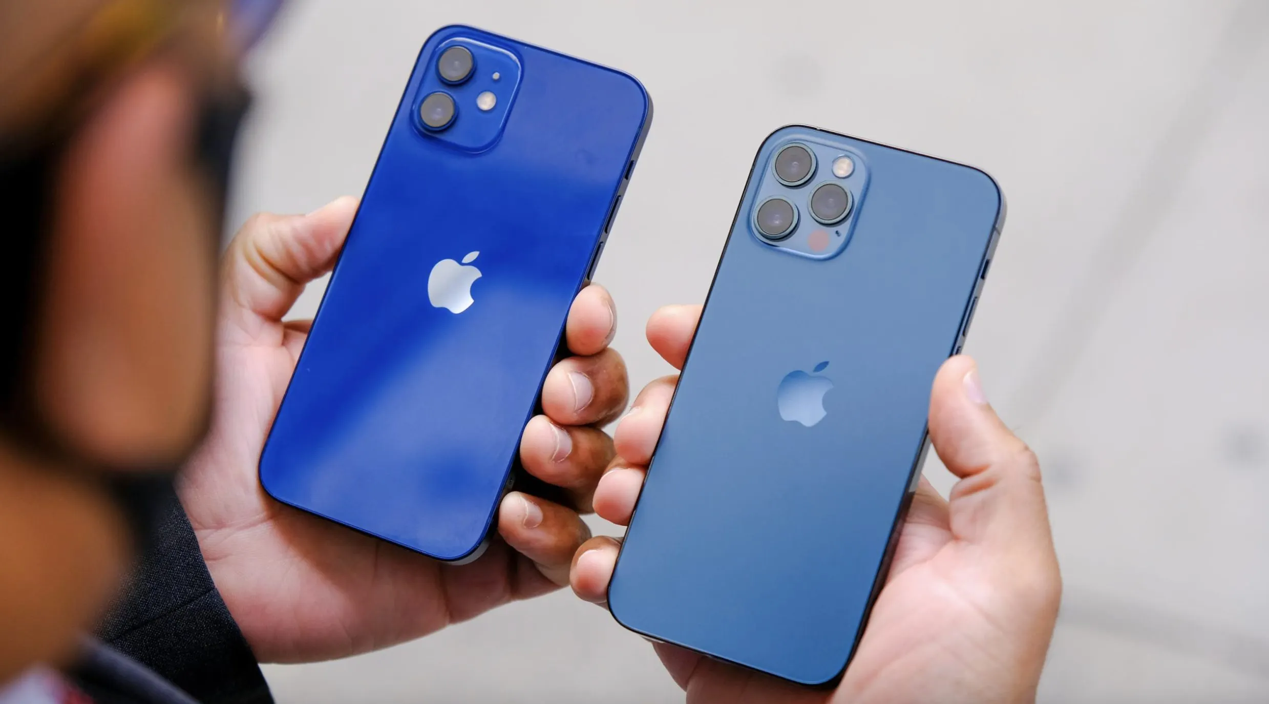Это лучший iPhone до 60 тысяч. Но лучше чуть переплатить