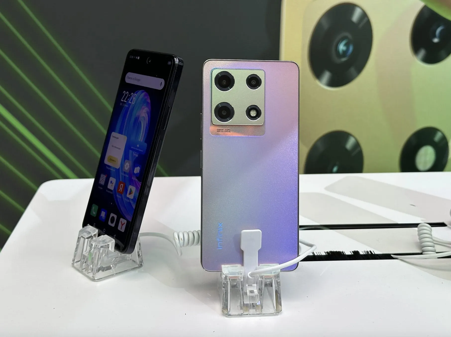 В Россию приехал Infinix Note 30 VIP. Это один из самых дешевых смартфонов с камерой на 108 мегапикселей