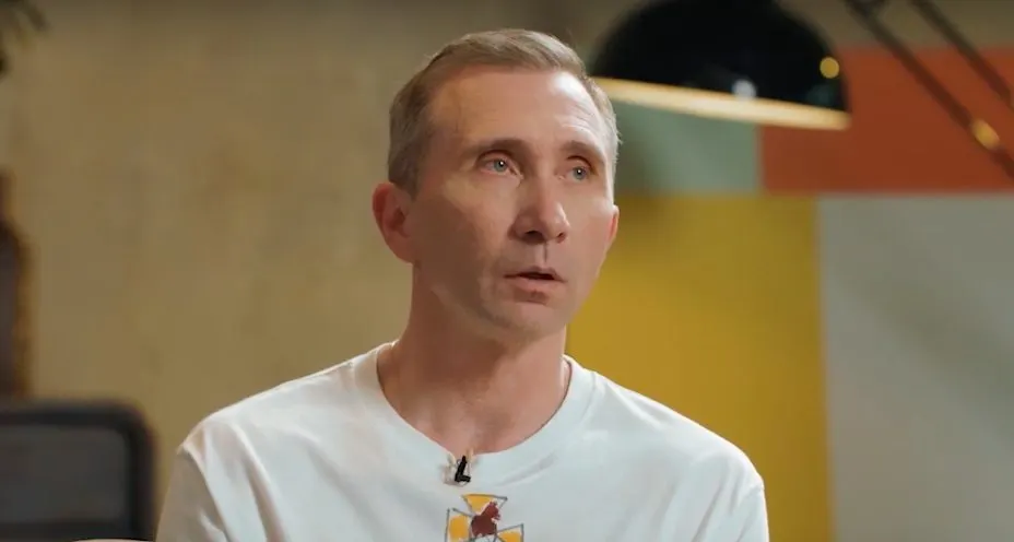 Чем занимается двойник Путина из Comedy Club? Он решил заменить Грачевского