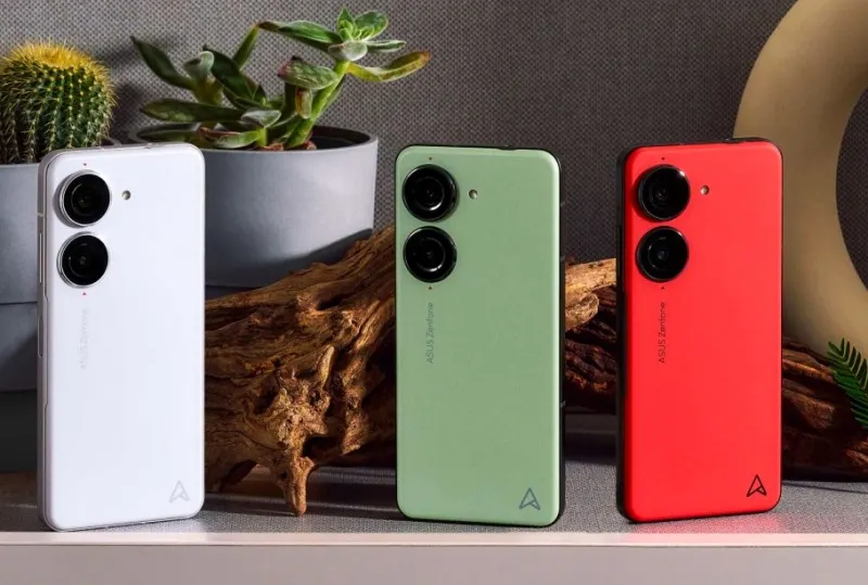 Asus ZenFone 10 стоит в России дешевле, чем на Али. Это компактный флагман с роскошным экраном на 144 Гц