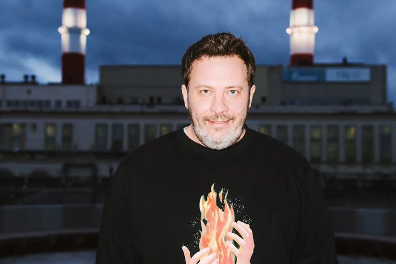 Создатель «Пятницы!» прожарил ютуб Сергея Минаева. Картозия нашел секрет успеха «Уроков истории»