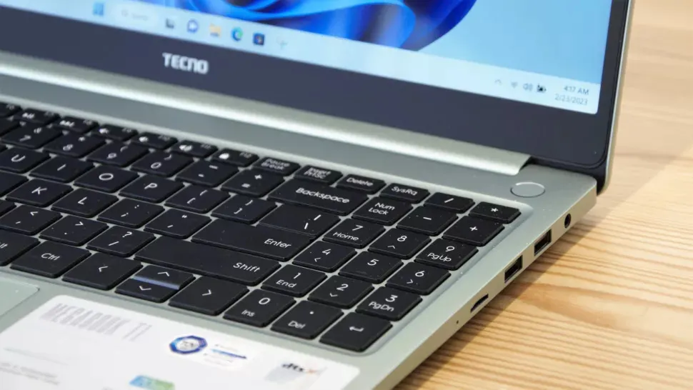 Tecno MegaBook T1 отдают по лучшей цене на Маркете. У ноутбука компактный корпус и шикарная автономность