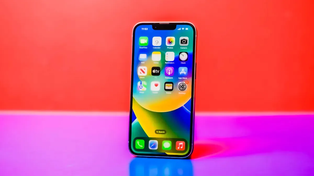 iPhone 14 подешевел в России. Берем, пока прайс снова не подскочил