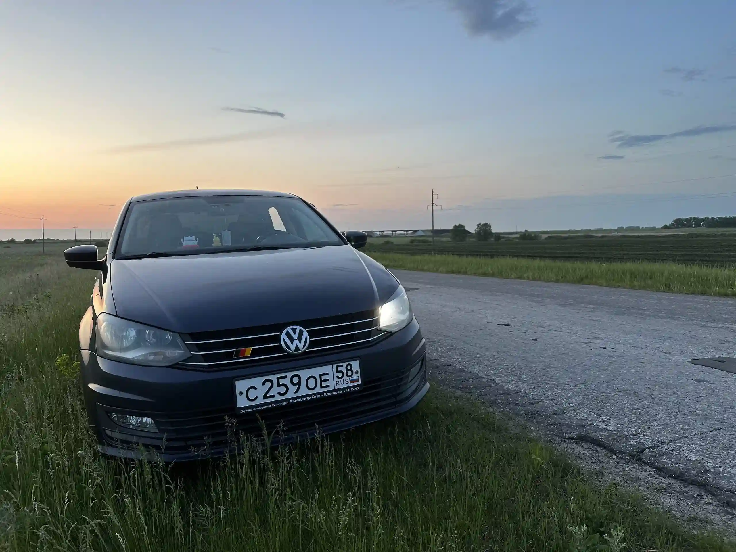 Взял Volkswagen Polo за 850 тысяч рублей. Плюсы и минусы за полный год владения