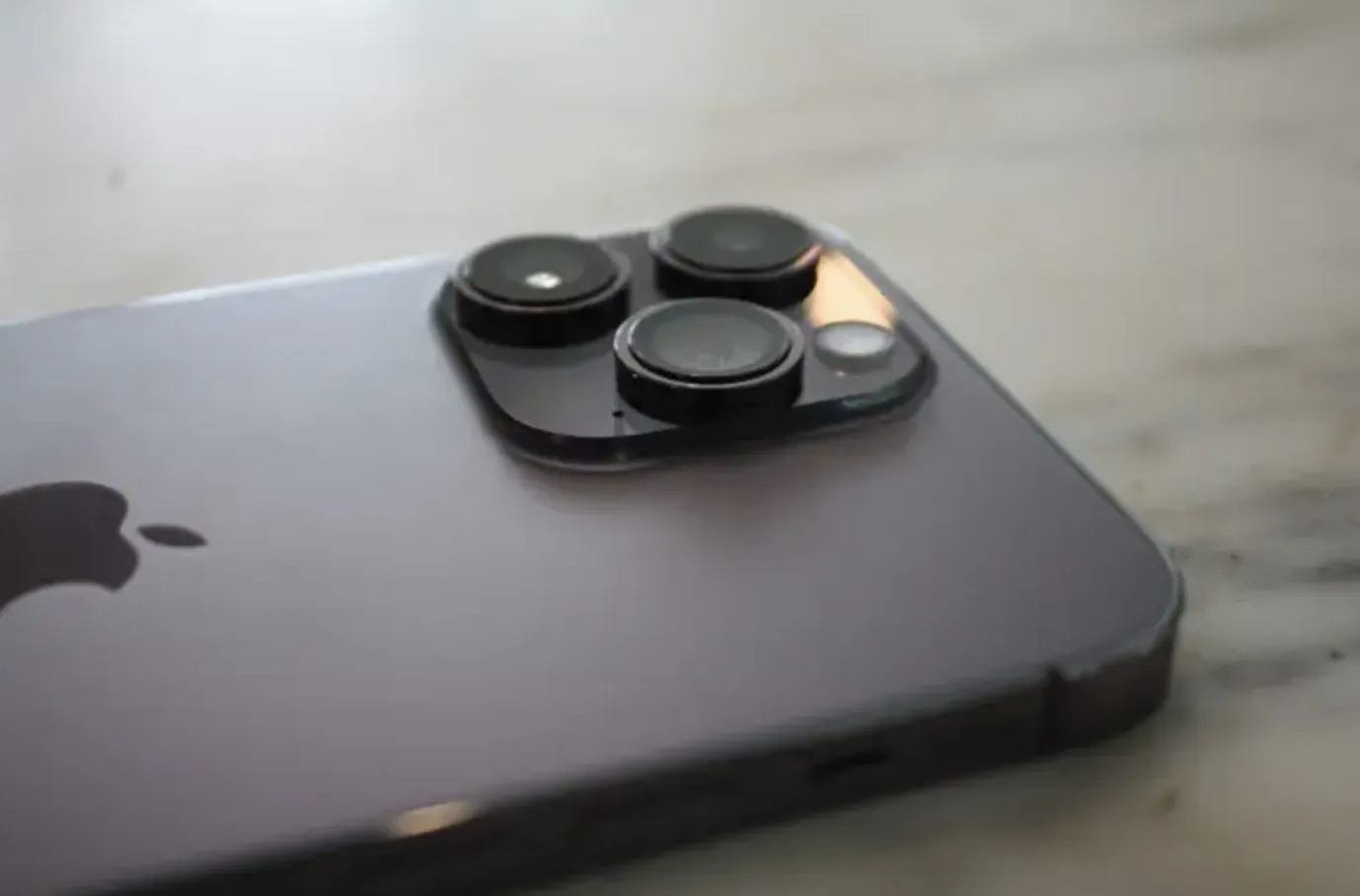 iPhone 14 Pro наконец упал в цене. Сейчас хорошее время для покупки устройства