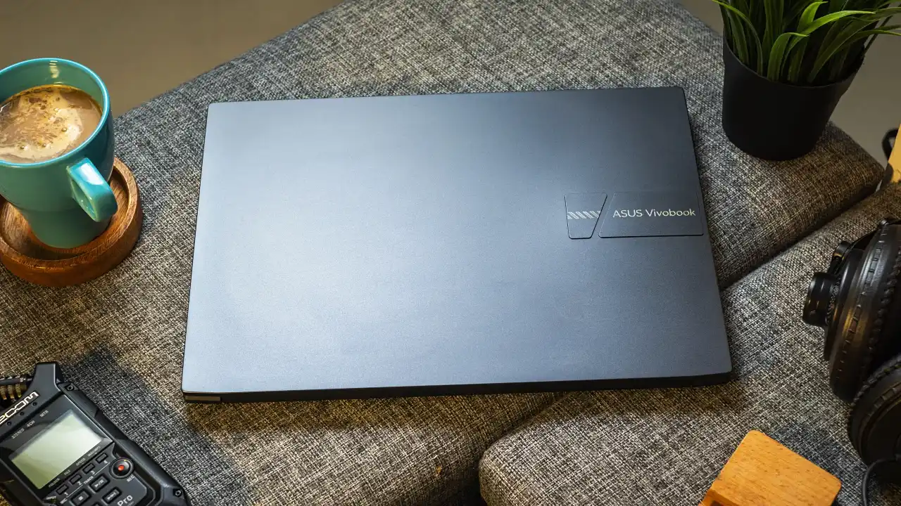 Недооцененный ноутбук Asus сливают с жирной скидкой. Вариант с OLED-экраном и мощным процессором