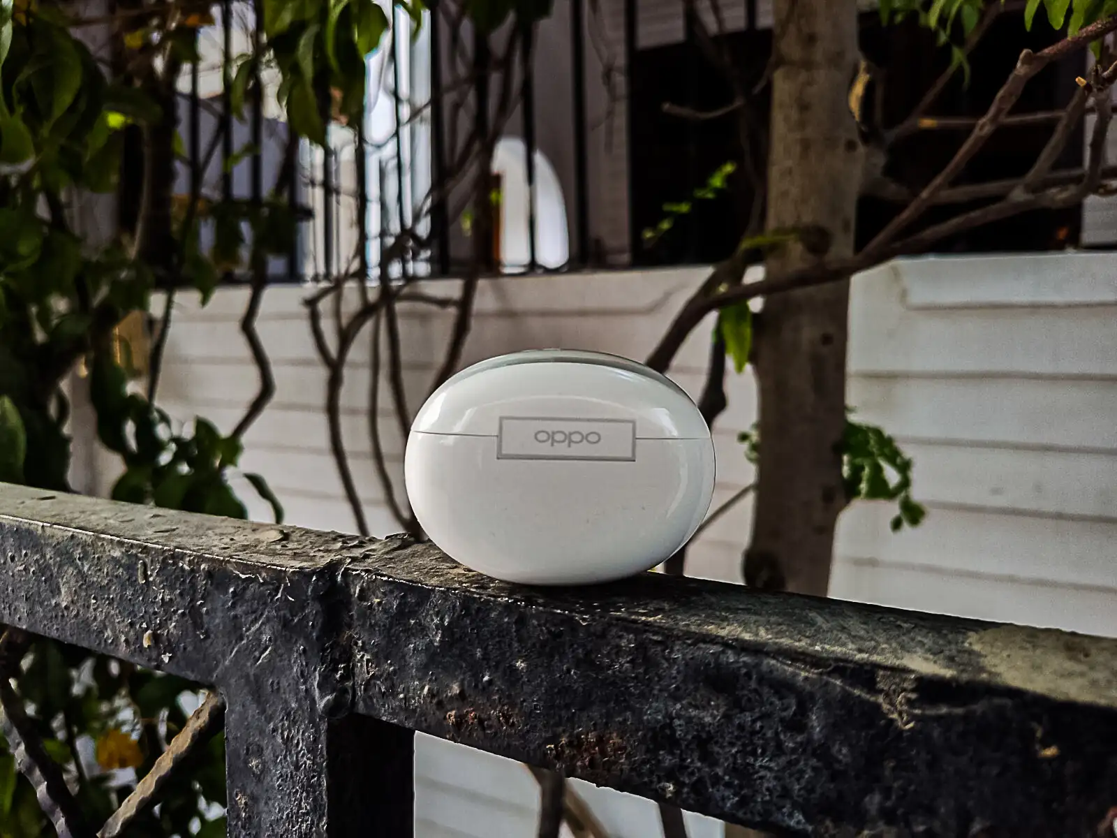 «Отличная замена AirPods». Oppo Enco Air2 Pro попали под акцию на Маркете