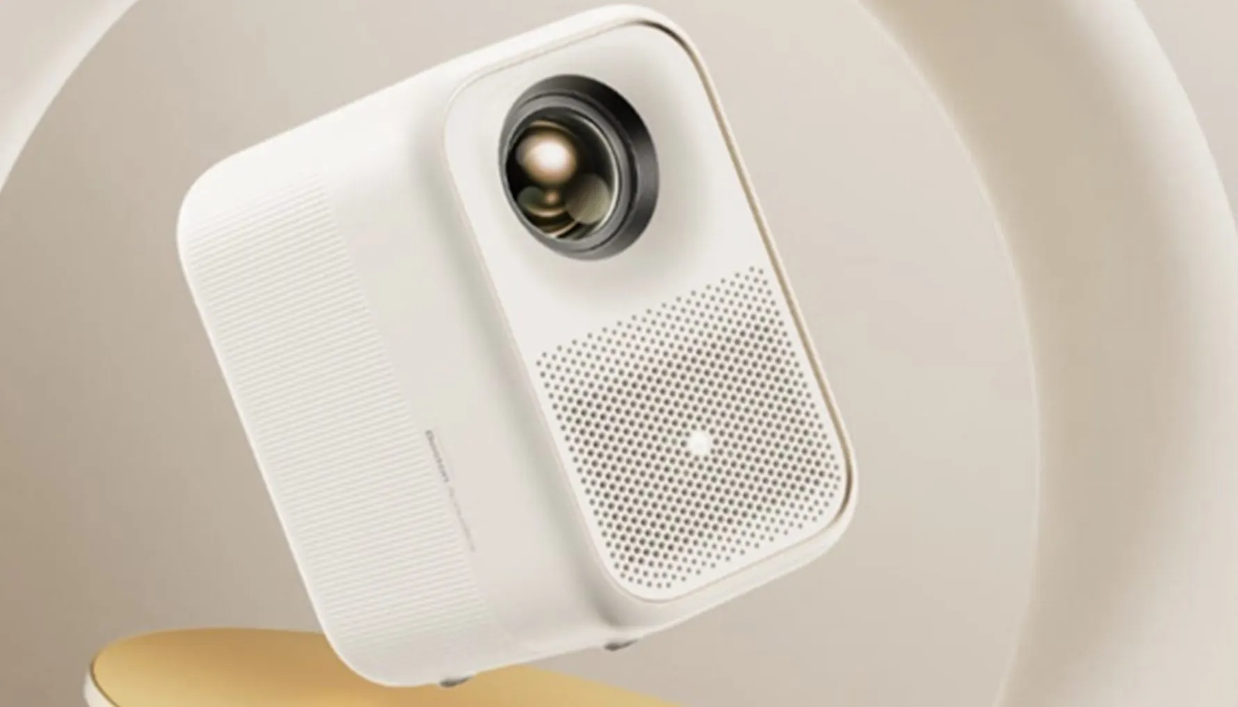 Xiaomi выпустила новый проектор с неплохим разрешением. Подобный мини-девайс может взять себе каждый