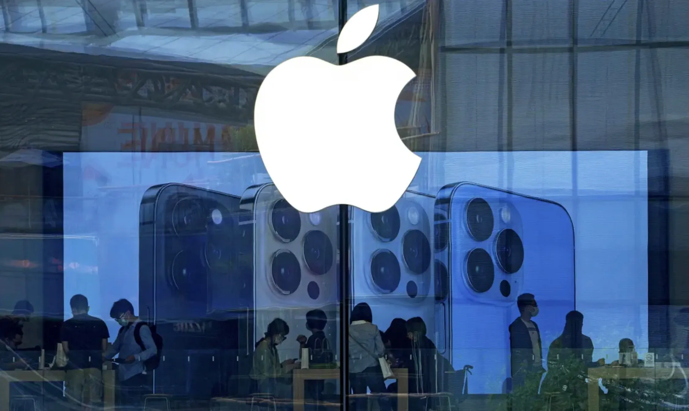 Какие смартфоны Apple выгодно покупать в сентябре? Очень дешевый iPhone 14 и другие доступные девайсы