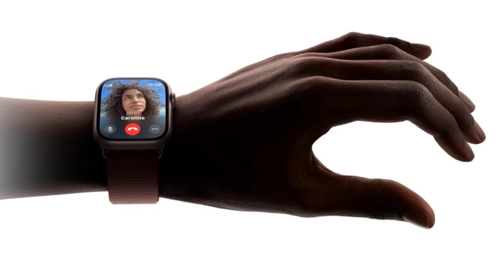 Сравниваем Apple Watch 9 со старыми часами. Надо ли обновляться?