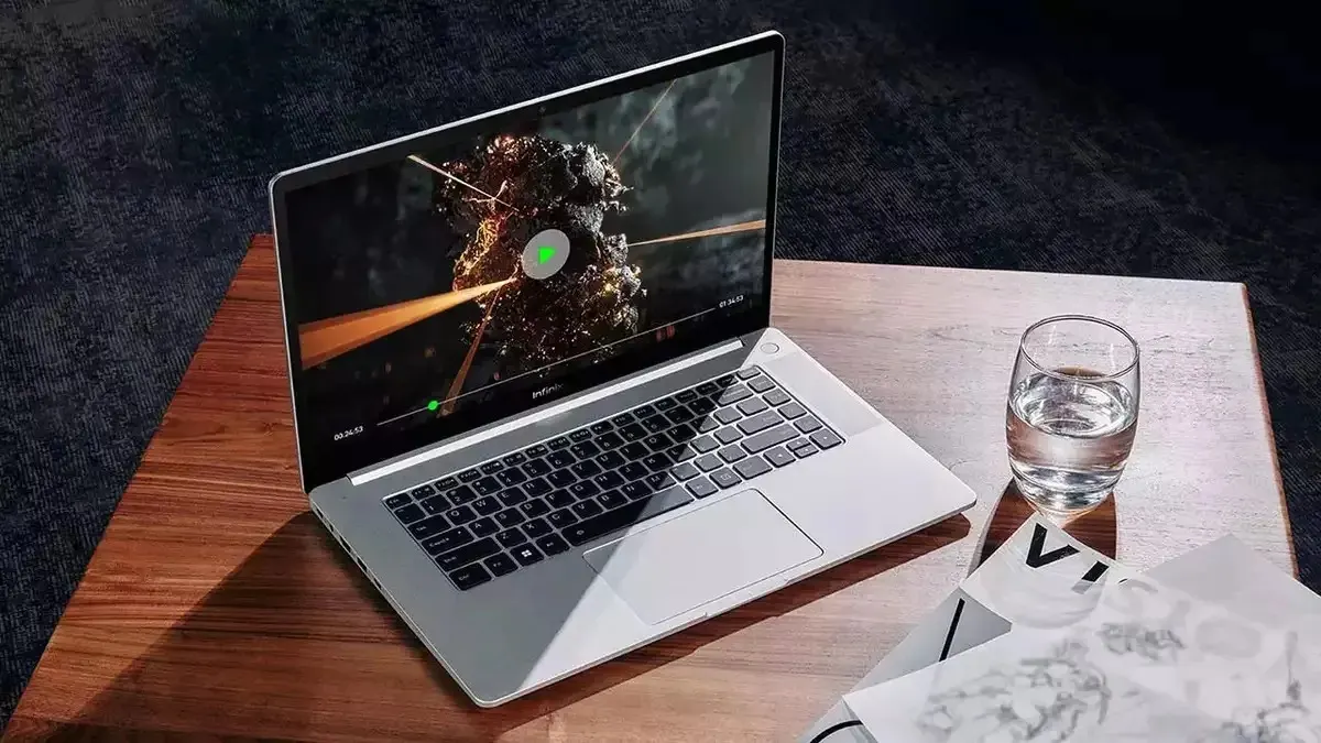 Нашли идеальный клон MacBook Pro на Windows. У него мощное железо и сверхбыстрая зарядка