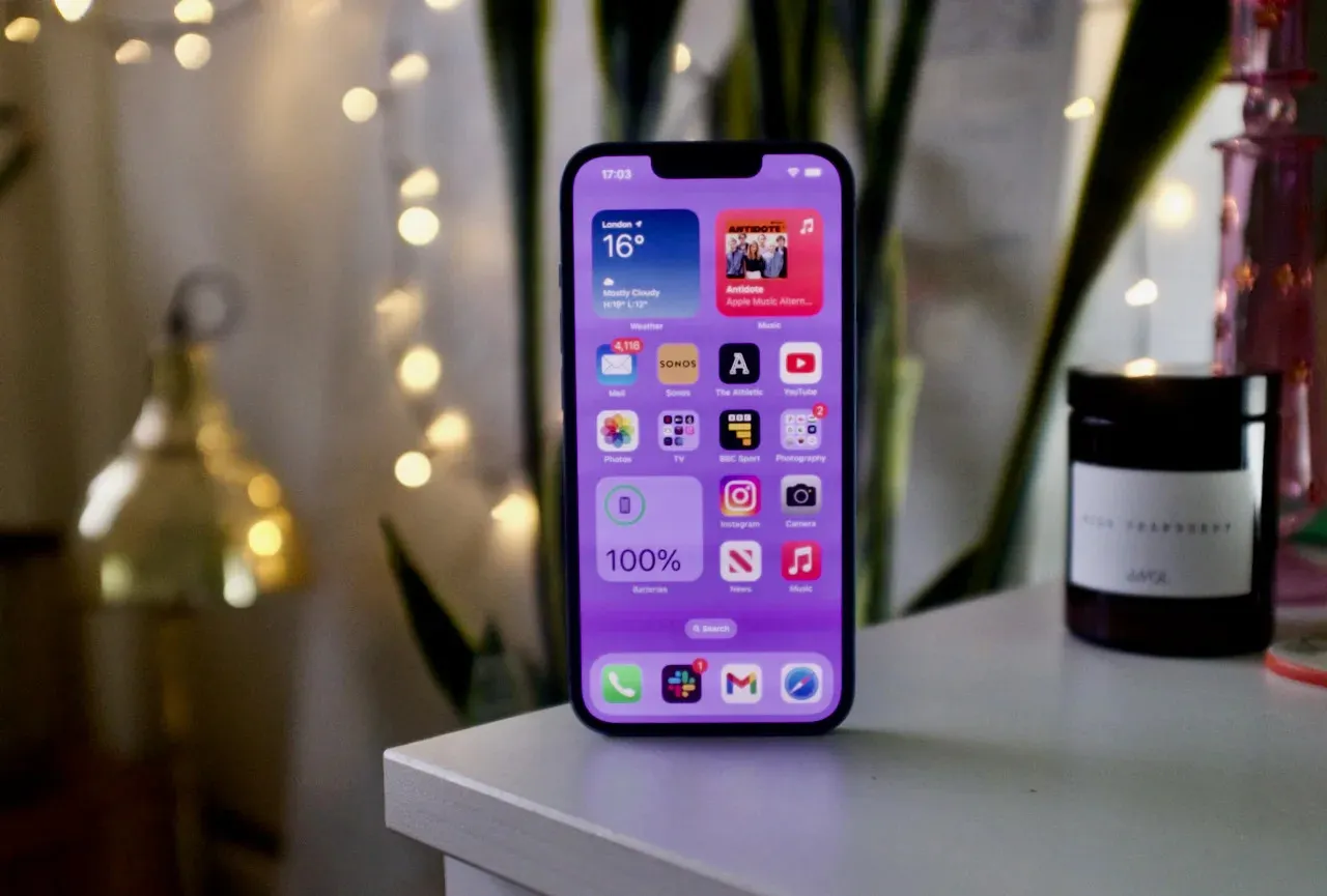 iPhone 14 рухнул в цене на Joom. Он по-прежнему идеален за свои деньги