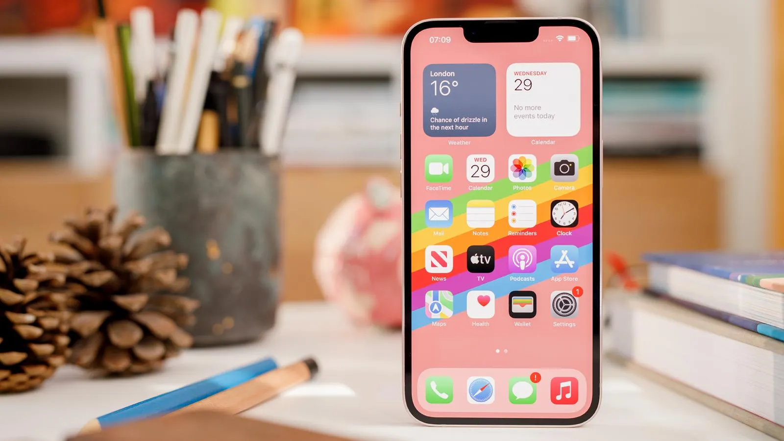 Этот iPhone — самый выгодный смартфон бренда. Его сейчас отдают за бесценок