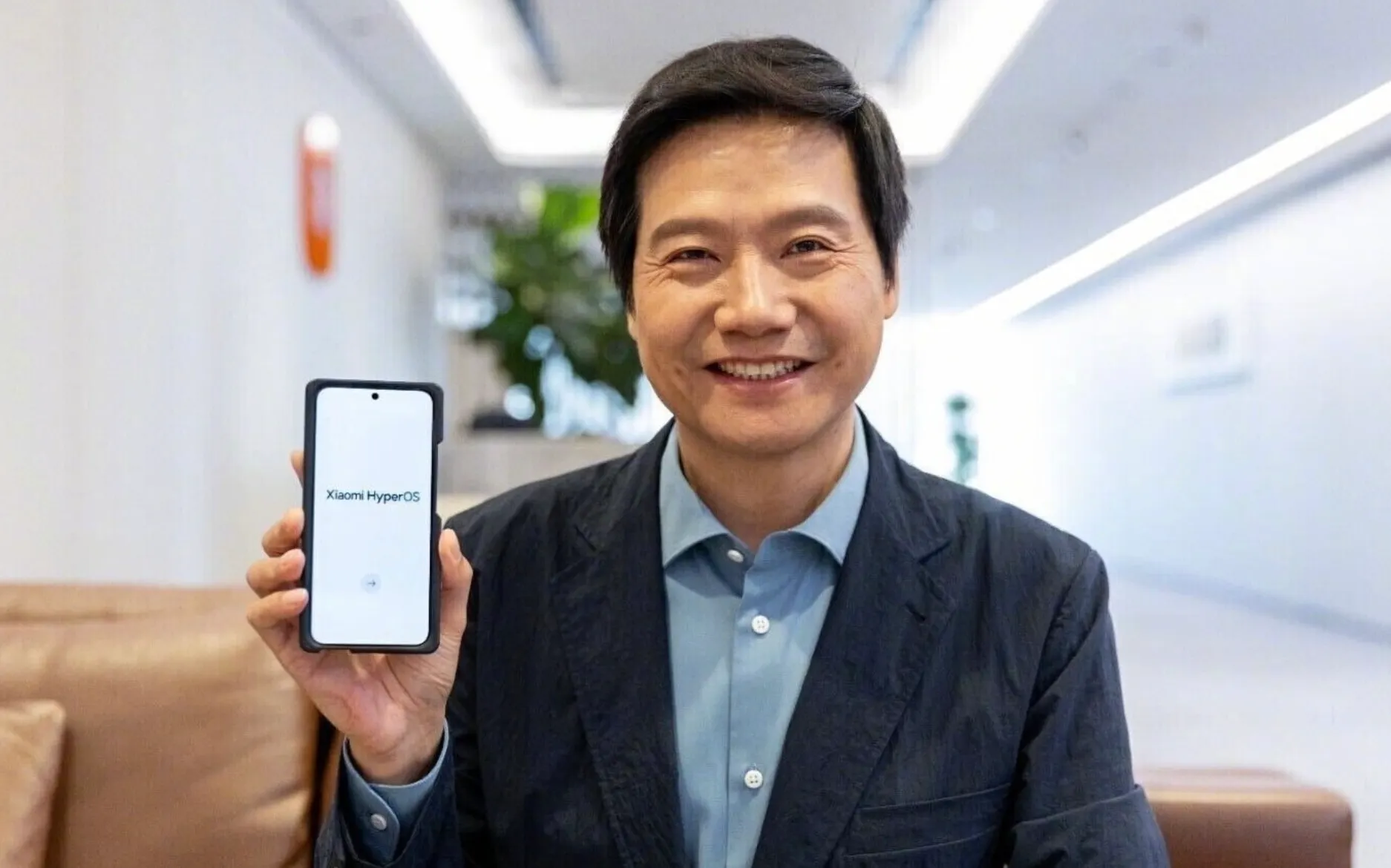 HyperOS – новая оболочка для смартфонов Xiaomi. Она заменит легендарную MIUI
