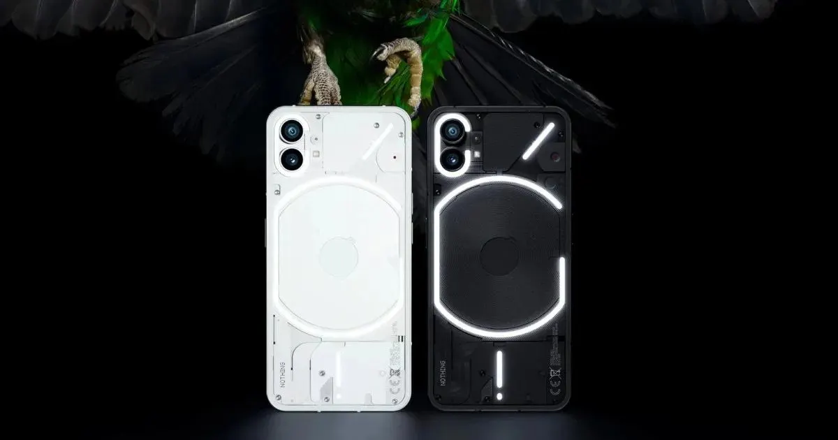 Хайповый Nothing Phone (1) сливают за бесценок. Это самый стильный смартфон на рынке