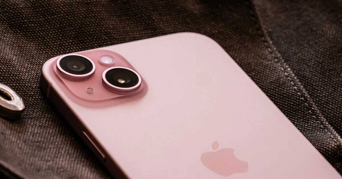 Прайс на iPhone 15 пробил психологическую отметку. Теперь его можно смело брать