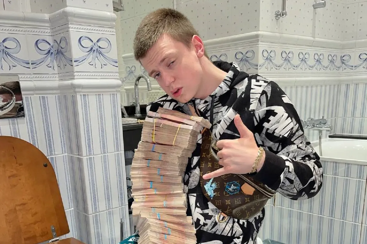 Mellstroy задонатил Папичу еще 5,9 млн рублей за вечер. Стример не выполнил все условия