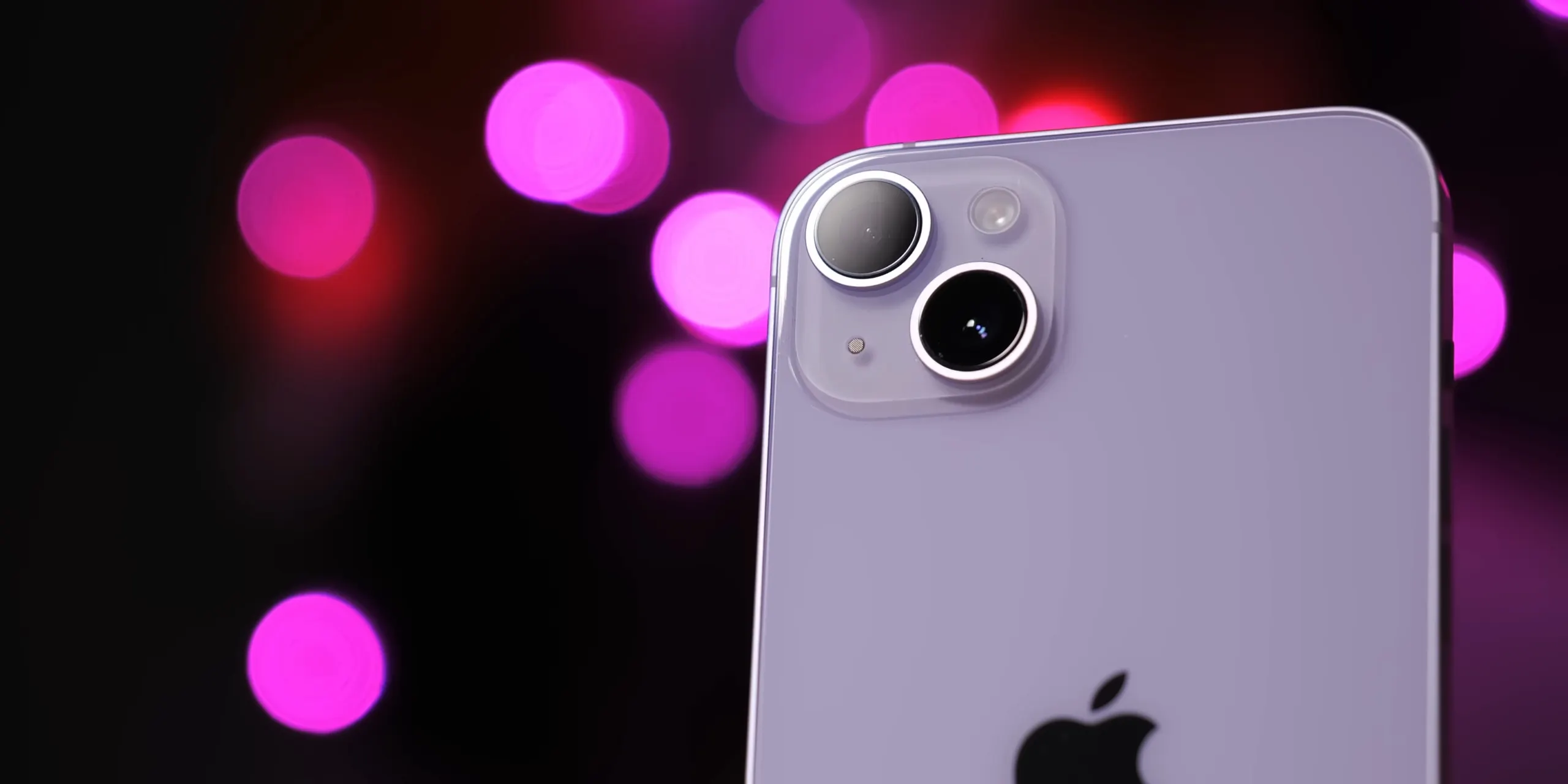 iPhone 14 эффектно подешевел. Упал в цене ровно до психологической отметки