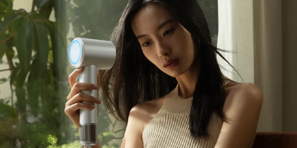 Убийца Dyson от Xiaomi мощно упал в цене на Маркете. Он выглядит так же стильно, а работает ещё лучше