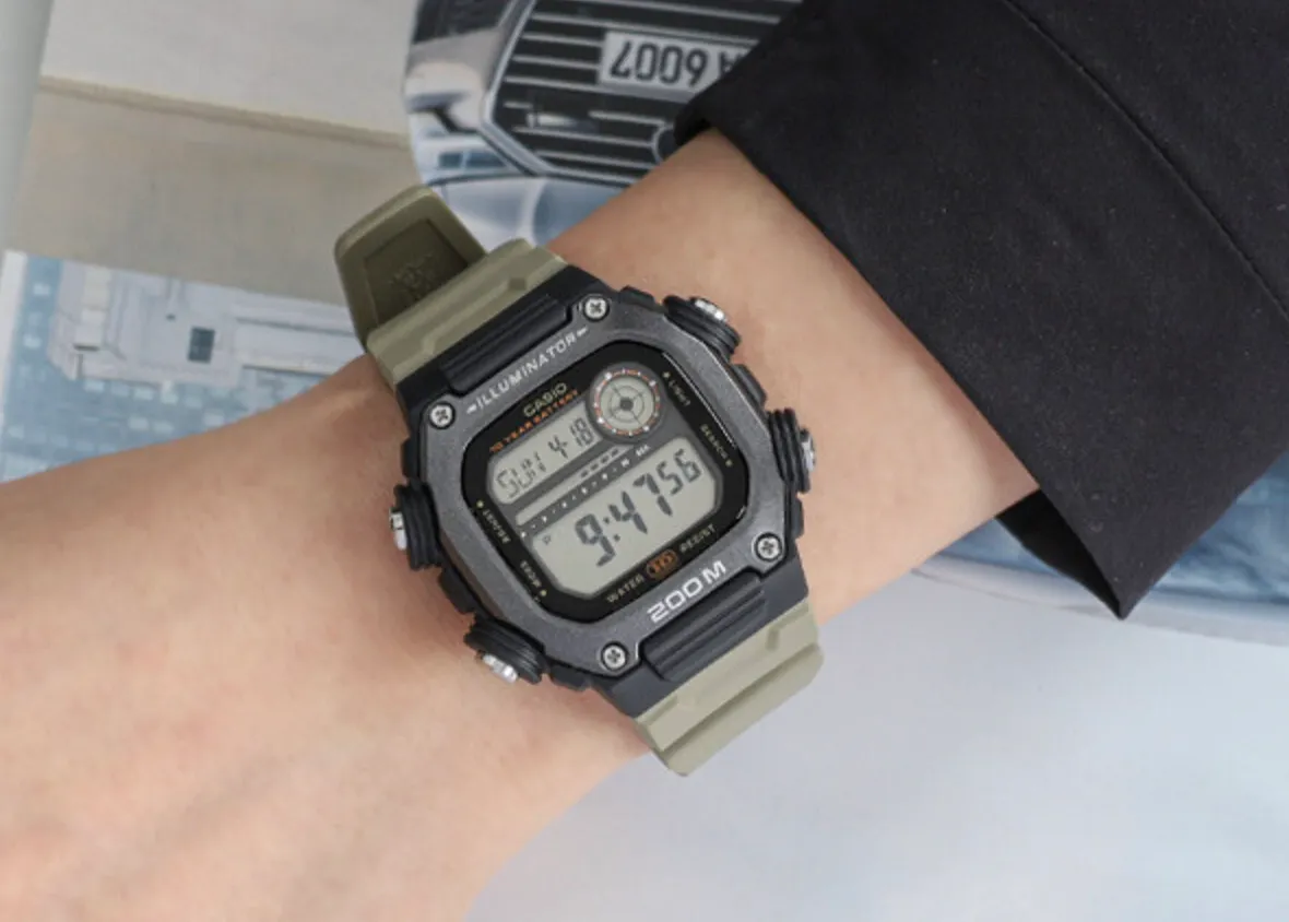 Легендарные часы Casio отдают со скидкой. Это стильная модель с защищенным корпусом и вечной батареей