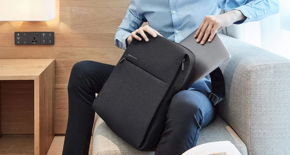 Самый популярный рюкзак Xiaomi сливают по минимальной цене. Он нереально вместительный, но очень стильный
