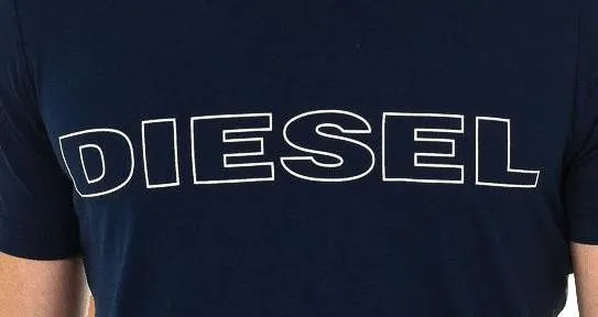 Футболки от Diesel обесценились на Joom. Их отдают за смешные деньги