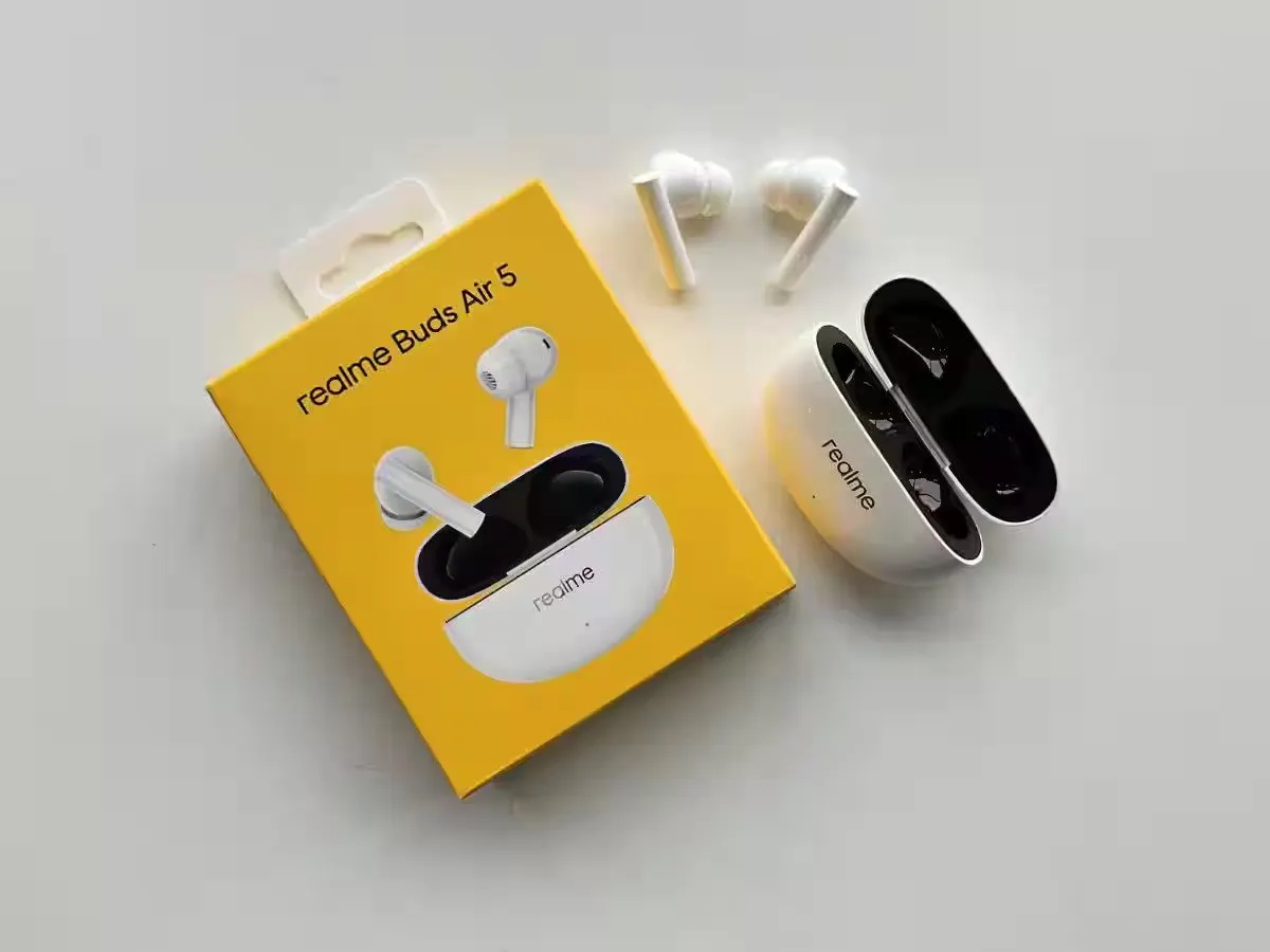 Эти Realme — лучшие бюджетные наушники на рынке. Умеют все, а стоят совсем недорого