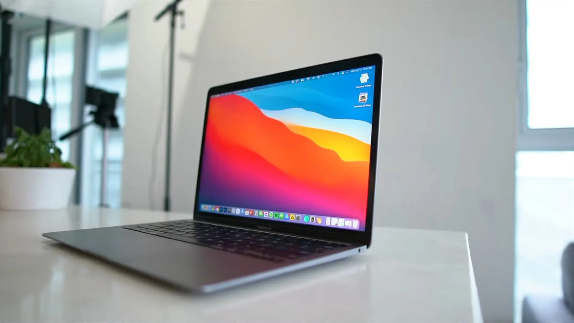 MacBook Air на M1 жестко подешевел в конце 2023 года. Пробита психологическая отметка