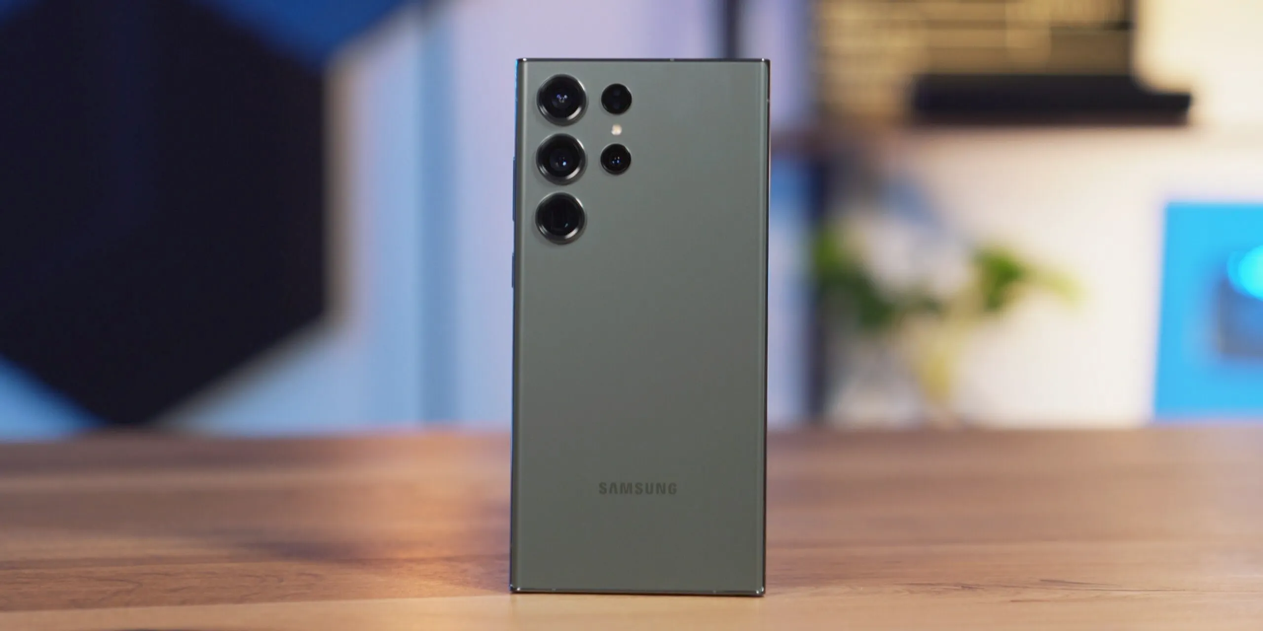 У Samsung Galaxy S24 будет жирный минус, из-за которого его можно не ждать. Лучше взять прошлое поколение за адекватные деньги
