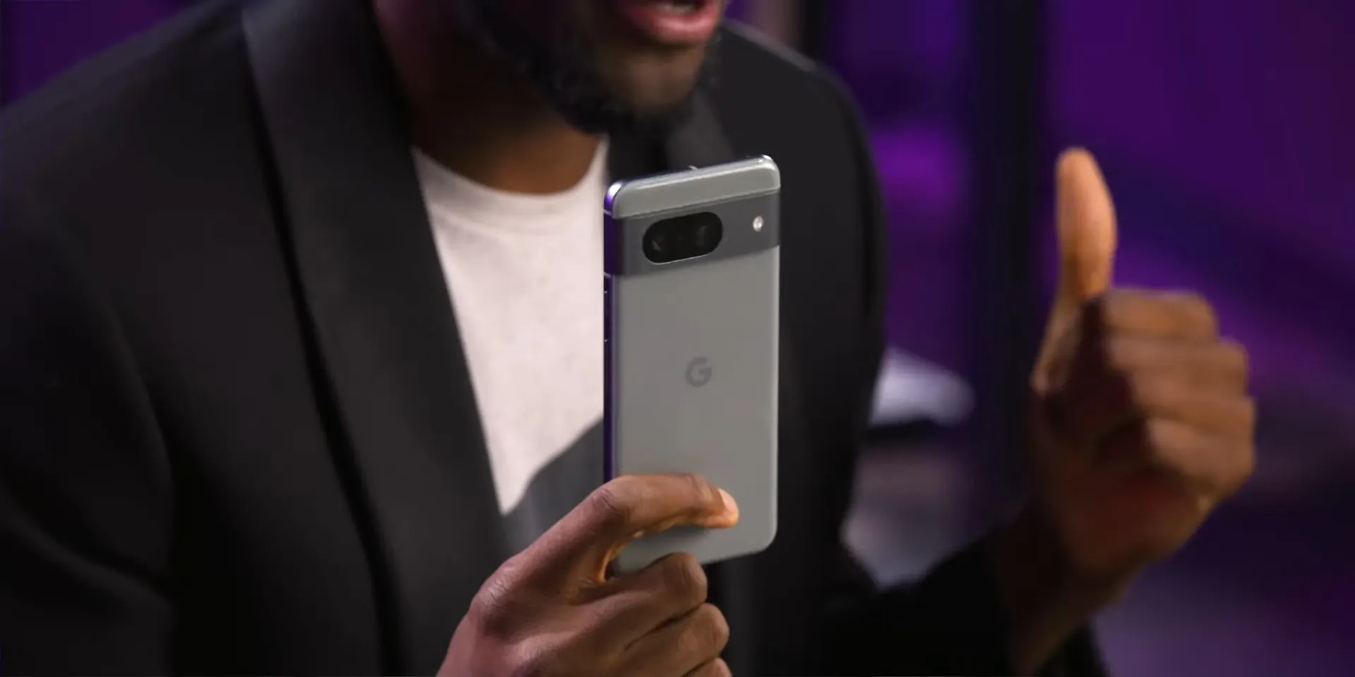 Google Pixel 8 – смартфон года, а у iPhone 15 Pro лучшая камера. Главный техноблогер планеты (не Wylsacom) подвел итоги 2023-го