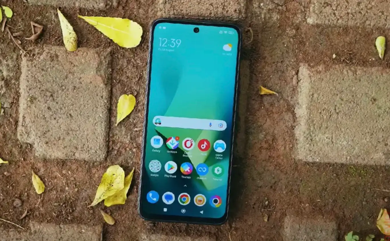 Представлен Xiaomi Poco M6. Смартфон стоит копейки и скоро появится в России