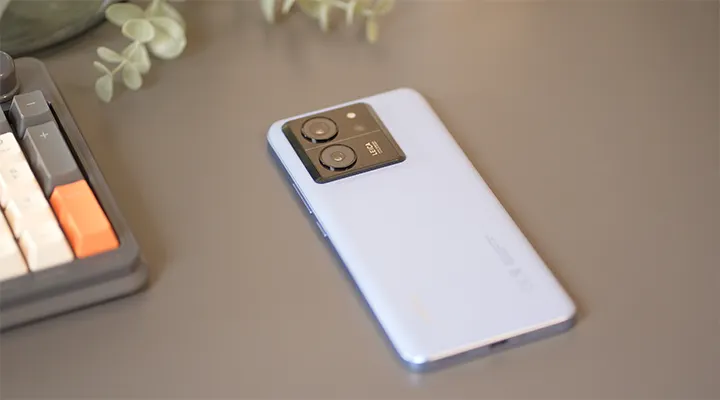 Этот Xiaomi — главный хит бренда в 2023 году. Он подешевел практически везде