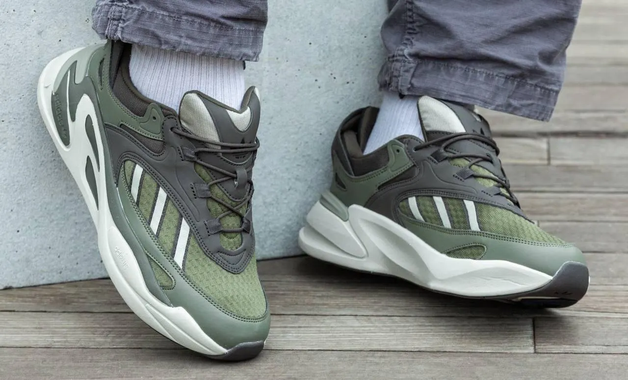 Кроссовки от adidas Originals жестоко подешевели на Lamoda. Их нужно брать, пока идет распродажа