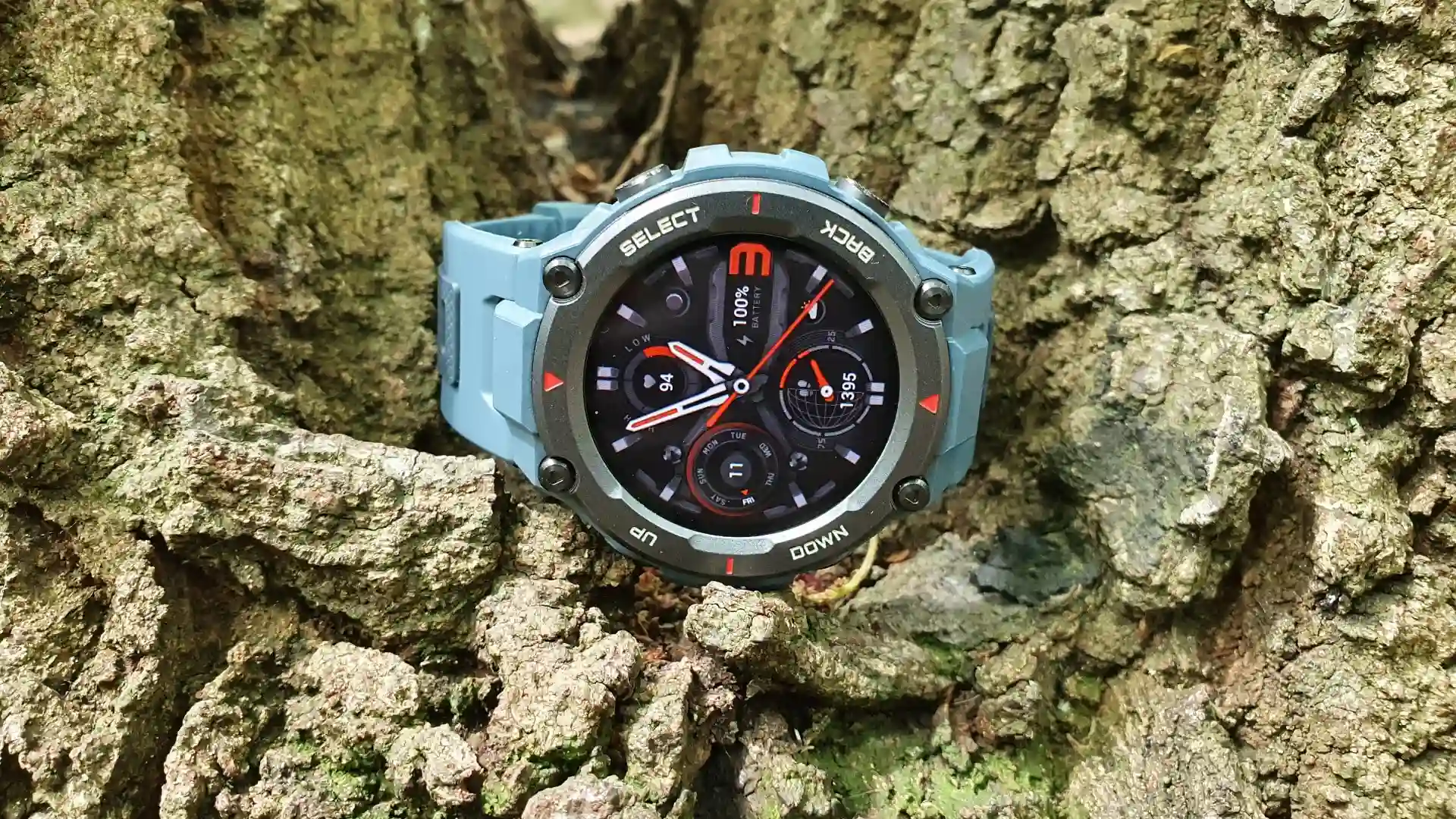 Брутальные смарт-часы Amazfit подешевели на Али. У них мощный корпус и монструозная автономность