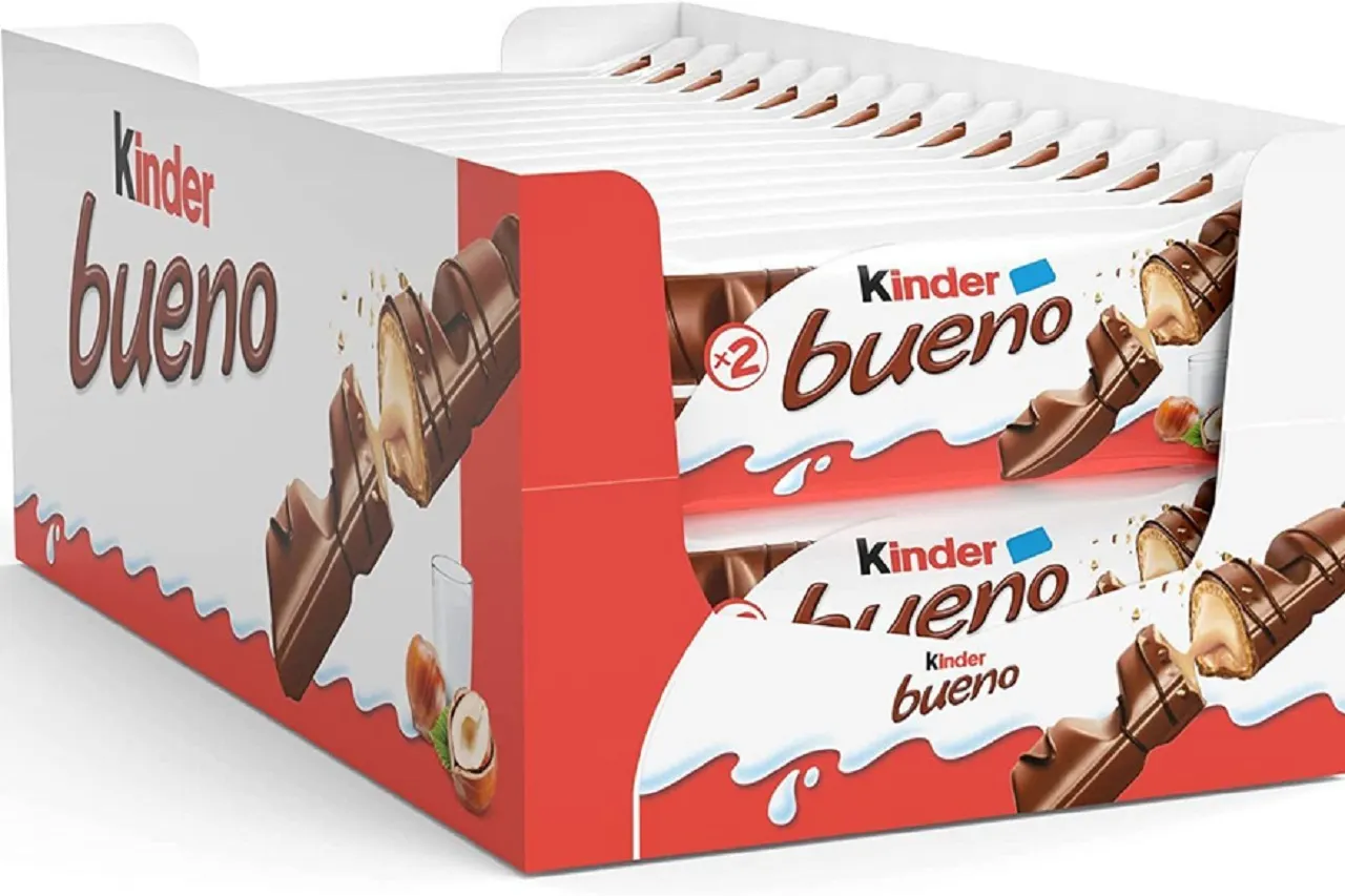 Как правильно есть Kinder Bueno? Люди кладут шоколад в морозилку и наслаждаются
